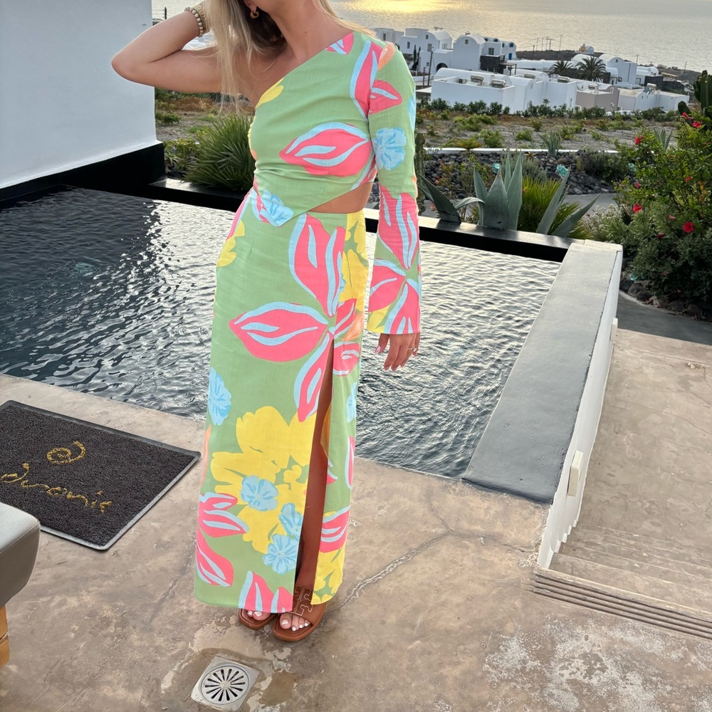 Sabo Skirt One-Shoulder Floral Cutout Crop Top in Lime, Pink & Yellow